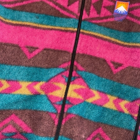 Vintage Aztec zip up vest - Picture 2 of 5